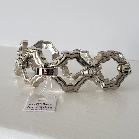 Signed Lia Sophia Silver-tone and Clear Rhinestone Link Bracelet - Picture 5 of 10